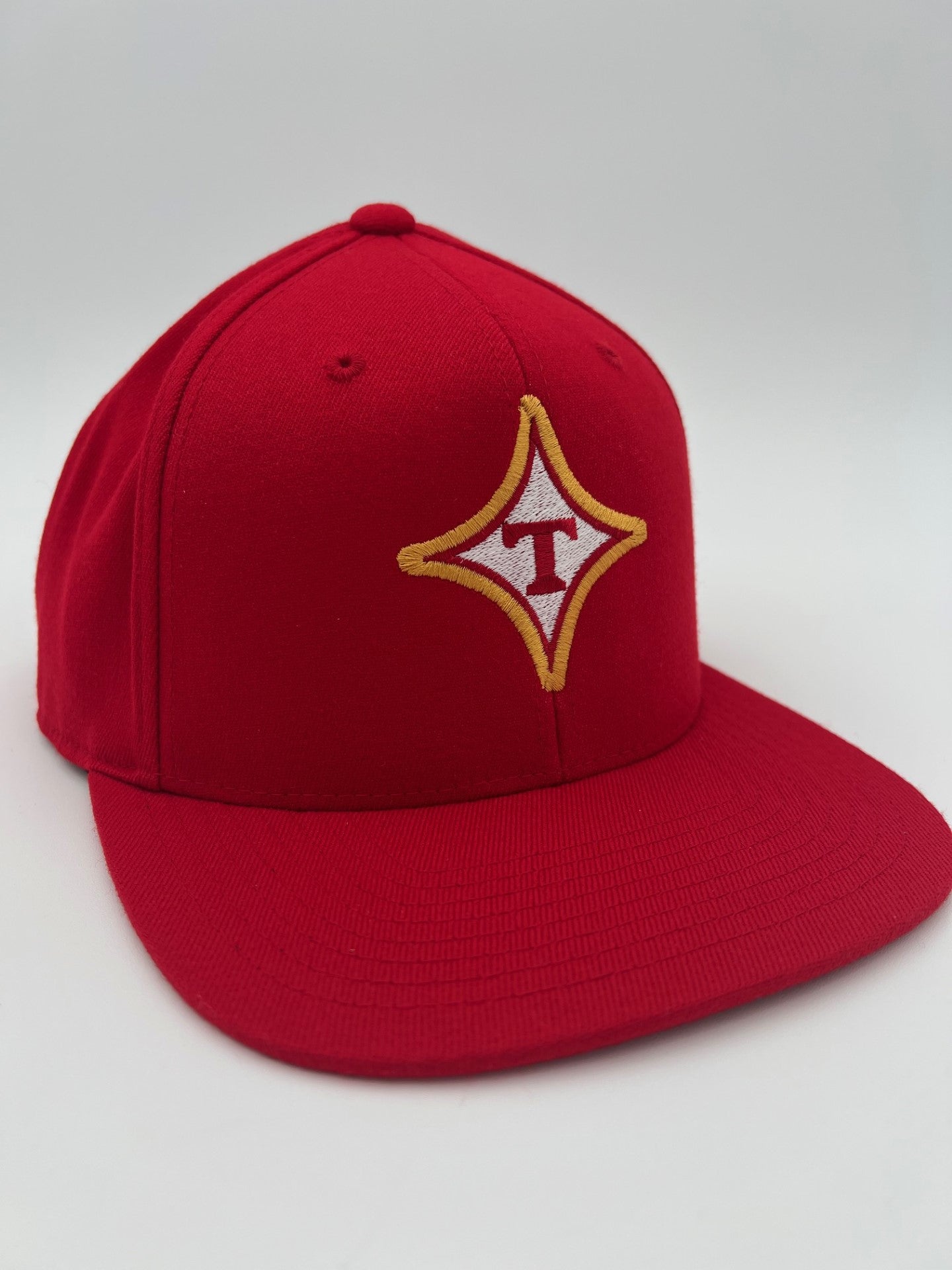 Thomasville Bulldog Flat Bill Snapback Hat Embroidered - Heritage Creek Sporting Goods