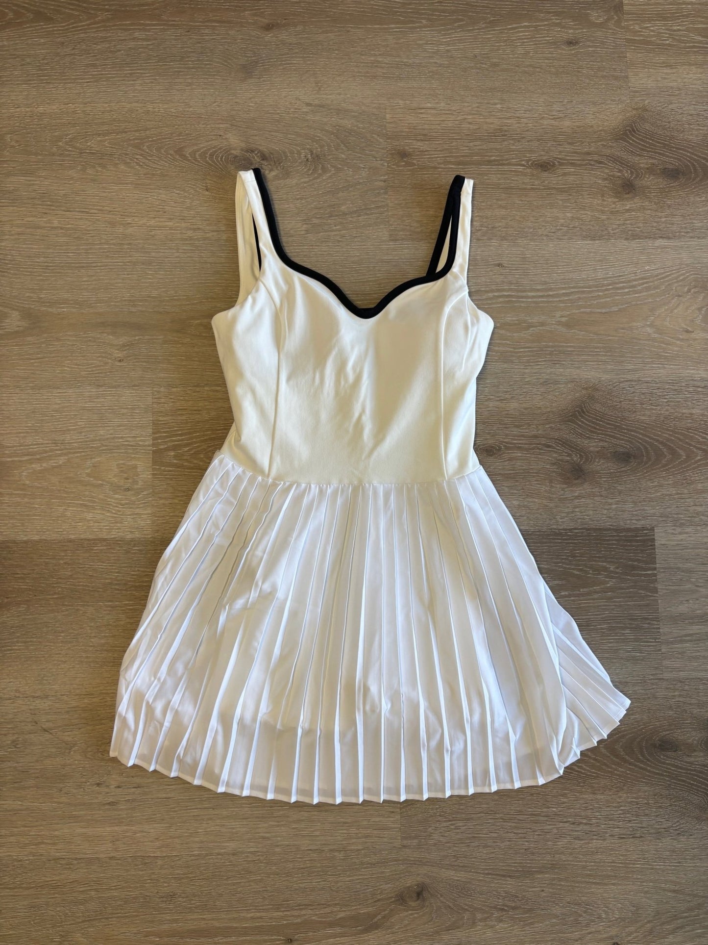 Thrive Societe Endure Pleated Tennis Dress - Heritage Creek Sporting Goods