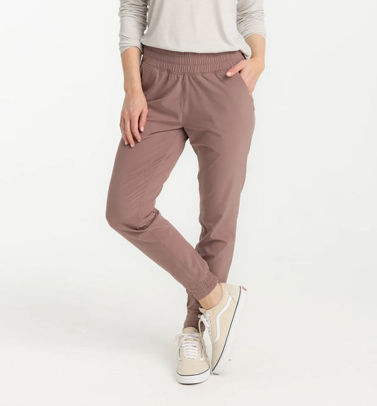 Freefly Women's Pull-On Breeze Jogger